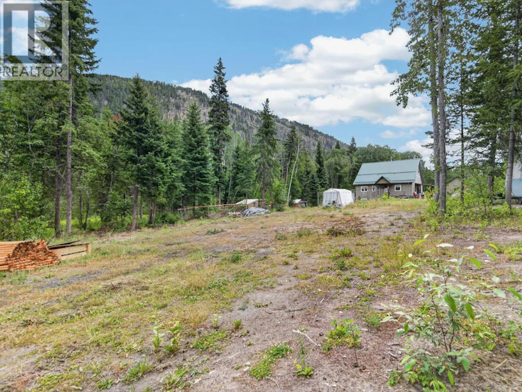 1124 W Fish Lake Road, Summerland, BC, V0H 1Z8 - 74
