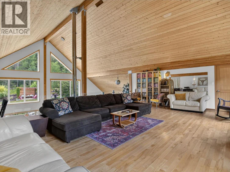 1124 W Fish Lake Road, Summerland, BC, V0H 1Z8 - 55