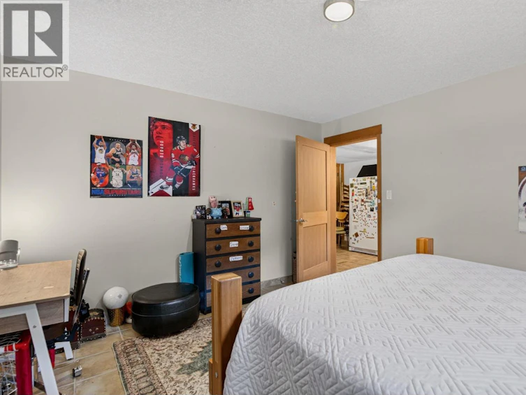 1124 W Fish Lake Road, Summerland, BC, V0H 1Z8 - 47