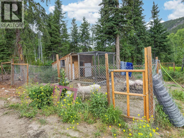 1124 W Fish Lake Road, Summerland, BC, V0H 1Z8 - 73
