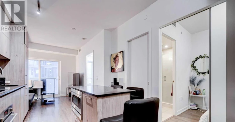 2701-1 Yorkville Avenue, Toronto, ON, M4W 0B1 - 9