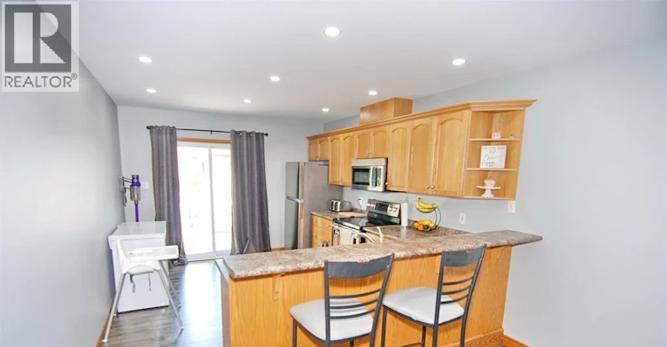 1526 Highnoon Drive, Windsor, ON, N9G 3B6 - 8