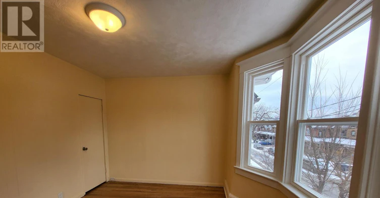 UPPER-613 Delaware Avenue N, Toronto, ON, M6H 2V3 - 5