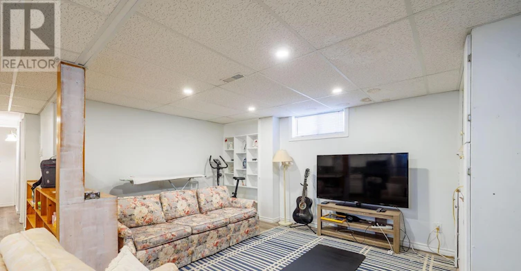 BASEMENT-126 Elma Street, St. Catharines, ON, L2N 6A2 - 4