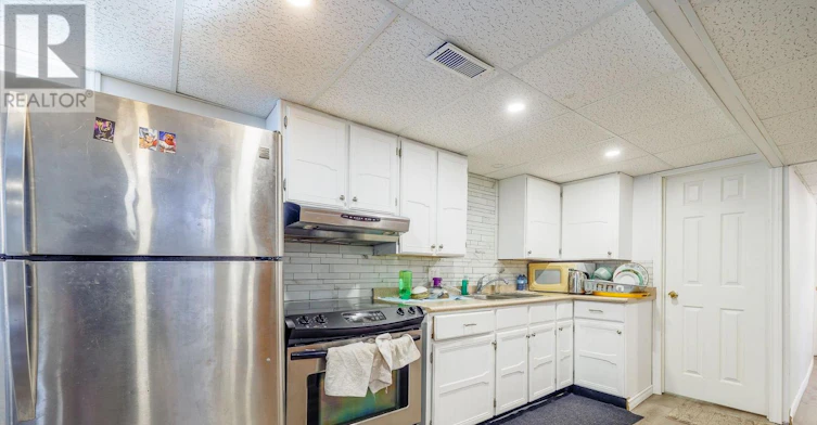 BASEMENT-126 Elma Street, St. Catharines, ON, L2N 6A2 - 3