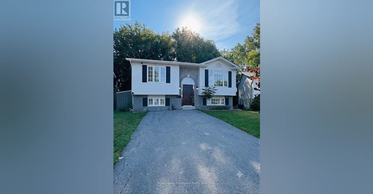 19 Briardale Boulevard, Quinte West, ON, K8V 6R1 - 2