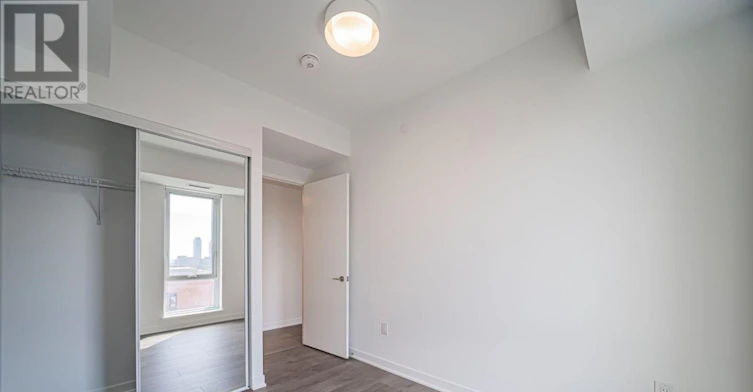 903-10 Oak Street, Toronto, ON, M5A 0Z1 - 22