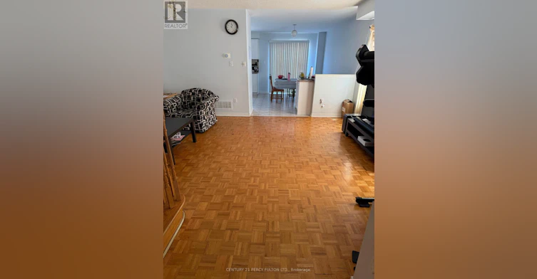 658 Wildgrass Road, Mississauga, ON, L5B 4J5 - 2