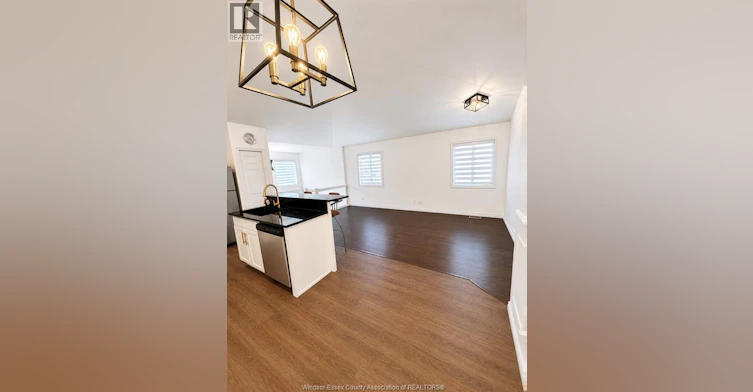 2289 Bethlehem Avenue, Windsor, ON, N9E 4W9 - 4