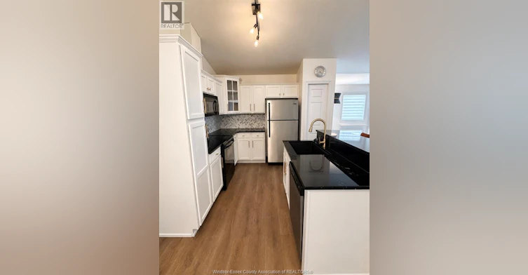 2289 Bethlehem Avenue, Windsor, ON, N9E 4W9 - 2