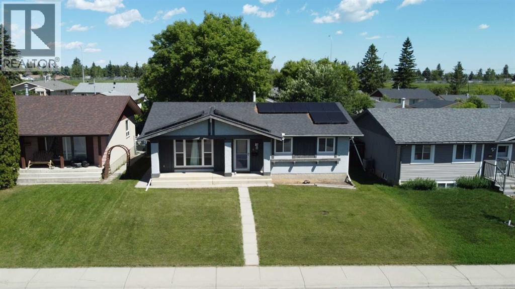 136 Maitland Drive NE, Calgary, AB, T2A 5A5