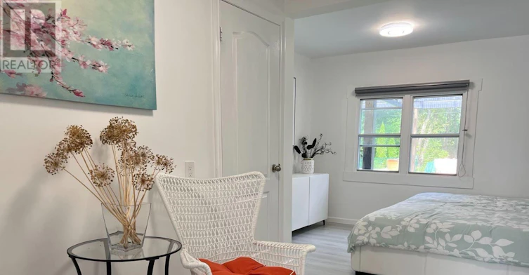 286 Crestwood Drive, Georgina, ON, L4P 1H6 - 3