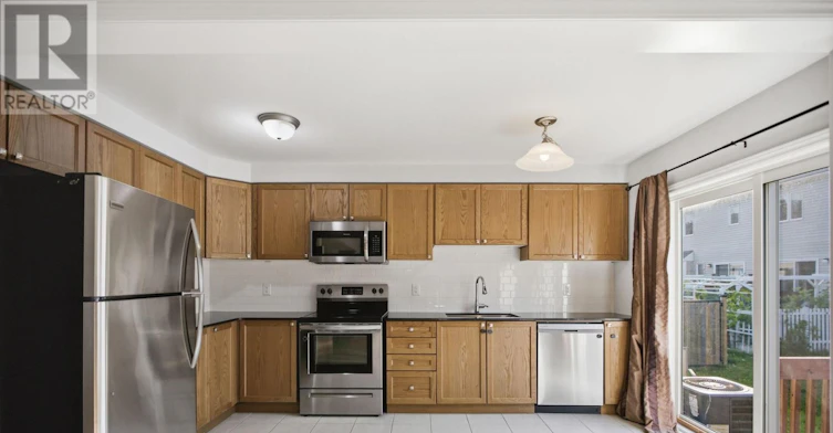 2235 Watercolours Way, Ottawa, ON, K2J 6L3 - 6