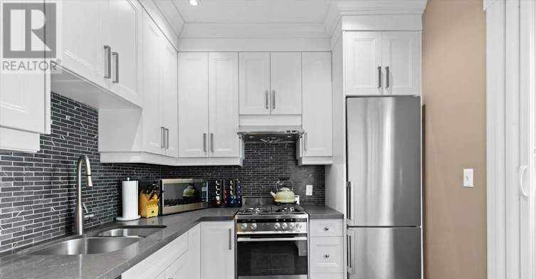 SECOND Floor & Loft 48 Nassau Street, Toronto, ON, M5T 1M2 - 10