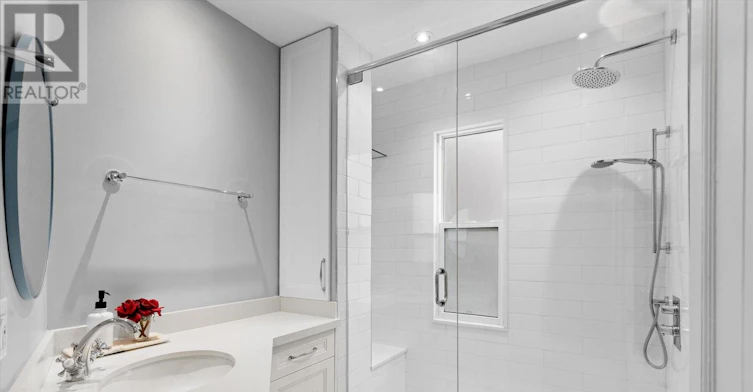 SECOND Floor & Loft 48 Nassau Street, Toronto, ON, M5T 1M2 - 9
