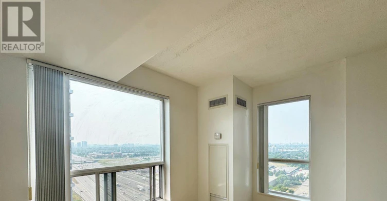 2712-38 Lee Centre Drive, Toronto, ON, M1H 3J7 - 6
