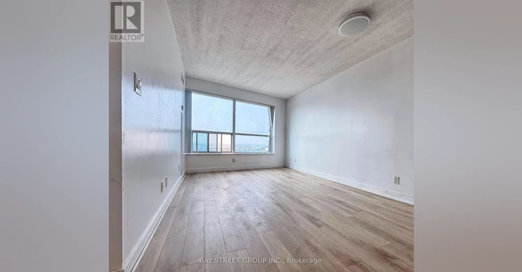 2712-38 Lee Centre Drive, Toronto, ON, M1H 3J7 - 3