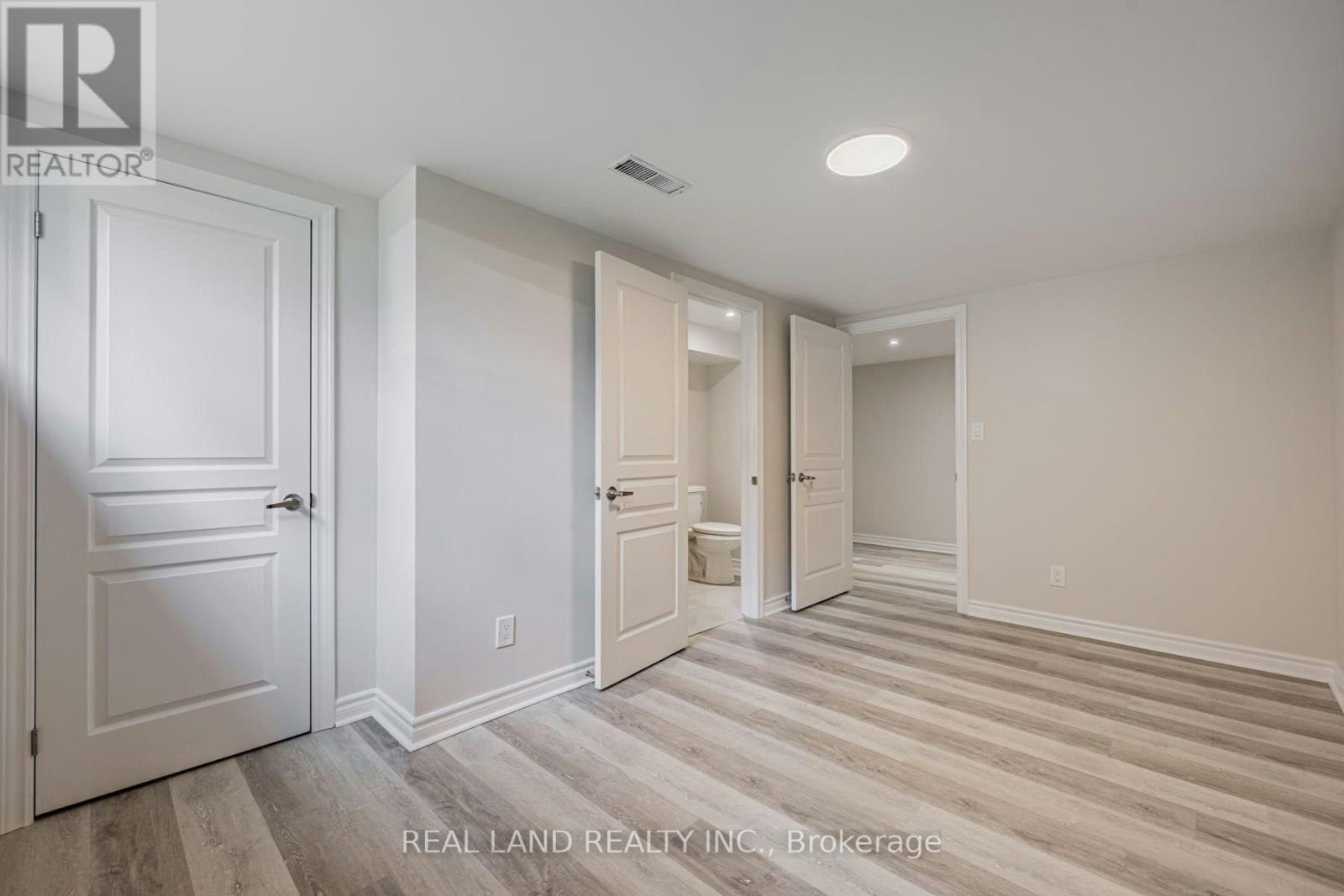 LOWER-274 Timothy Court, Mississauga, ON, L5G 2B4 - 14