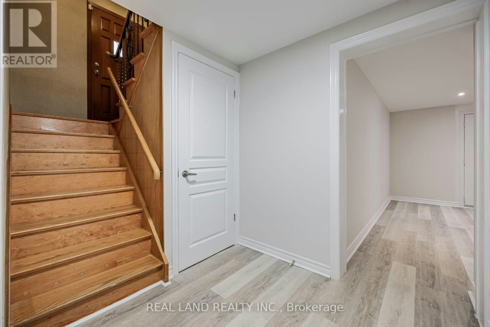 LOWER-274 Timothy Court, Mississauga, ON, L5G 2B4 - 3