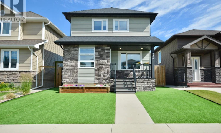 414 Veltkamp Crescent