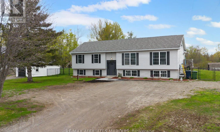 462 15 Highway Road