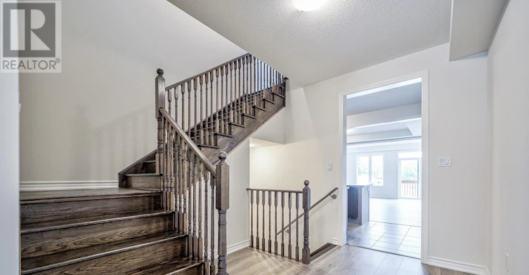 61 Kenneth Rogers Crescent, East Gwillimbury, ON, L9N 0S3 - 8