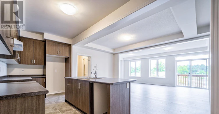 61 Kenneth Rogers Crescent, East Gwillimbury, ON, L9N 0S3 - 10