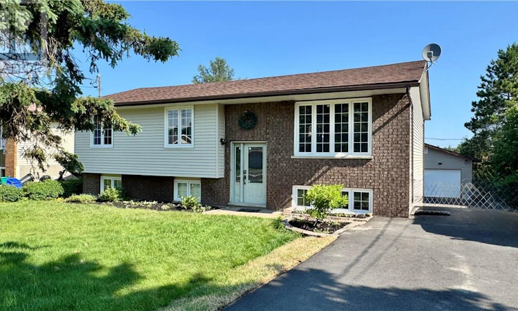 118 Hillcrest Drive