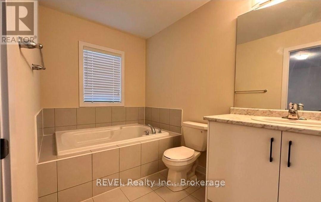 36 Rowlock Street, Welland, ON, L3B 0M7 - 10
