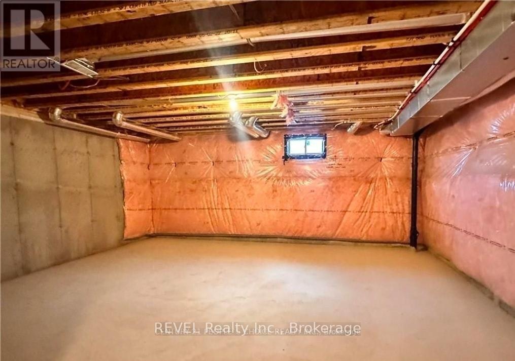 36 Rowlock Street, Welland, ON, L3B 0M7 - 15