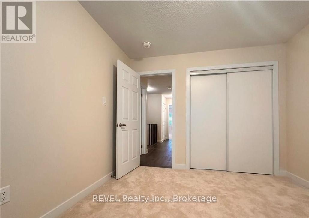 36 Rowlock Street, Welland, ON, L3B 0M7 - 8