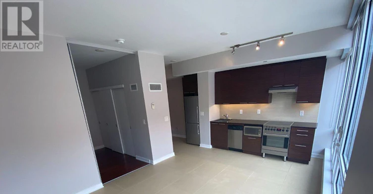 210-3 Market Street, Toronto, ON, M5E 0A3 - 5