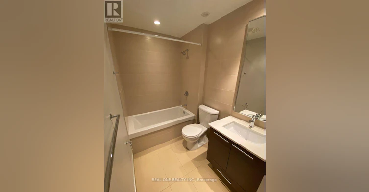 210-3 Market Street, Toronto, ON, M5E 0A3 - 21