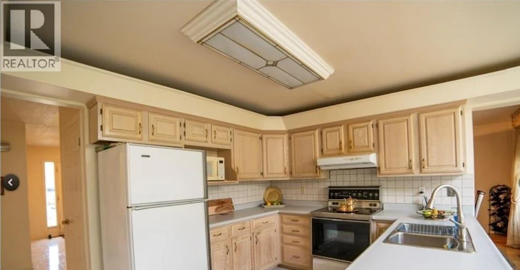 478 Flora, Windsor, ON, N8P 1G4 - 5