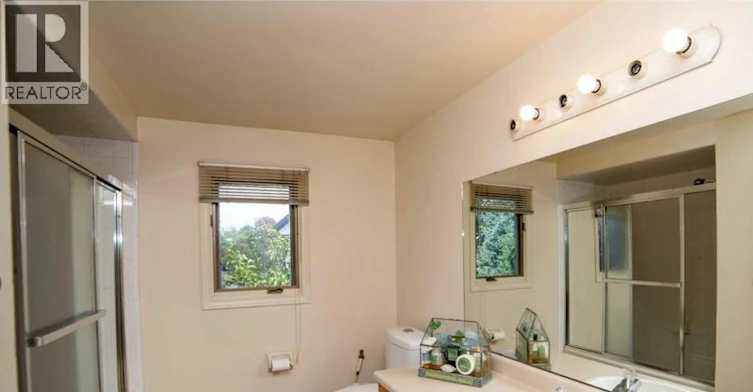 478 Flora, Windsor, ON, N8P 1G4 - 8