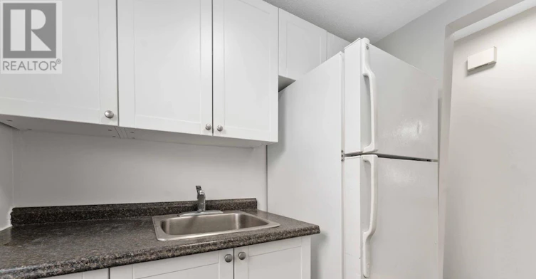 B-1420 Raven Avenue, Ottawa, ON, K1Z 7Y4 - 8