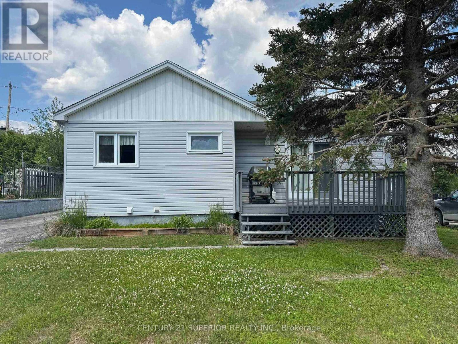 96 Warbler Drive, Manitouwadge, ON, P0T 2C0