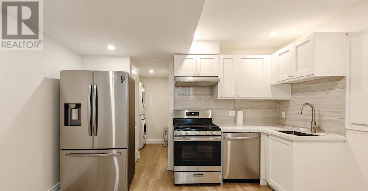 LOWER-598 Crawford Street, Toronto, ON, M6G 3K2
