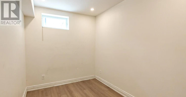 LOWER-598 Crawford Street, Toronto, ON, M6G 3K2 - 8