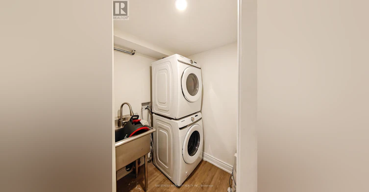 LOWER-598 Crawford Street, Toronto, ON, M6G 3K2 - 12