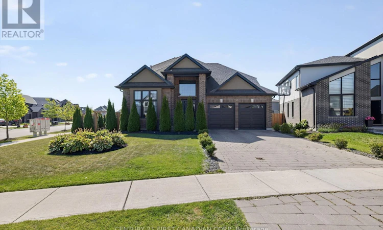 703 Zaifman Circle
