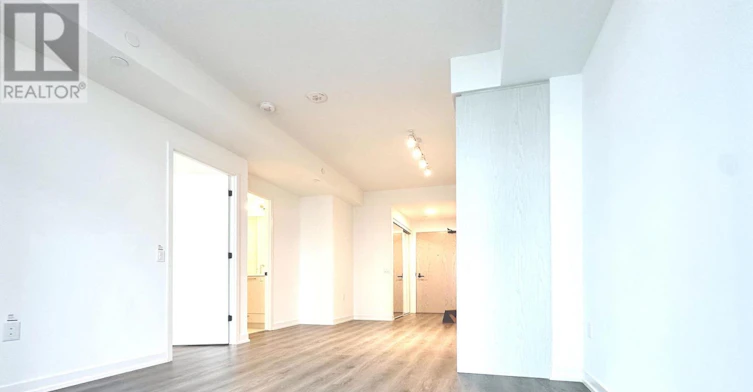 4102-28 Interchange Way, Vaughan, ON, L4K 0P8 - 11