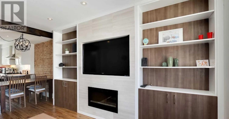 UPPER-53 Highview Crescent, Toronto, ON, M6H 2Y3 - 7