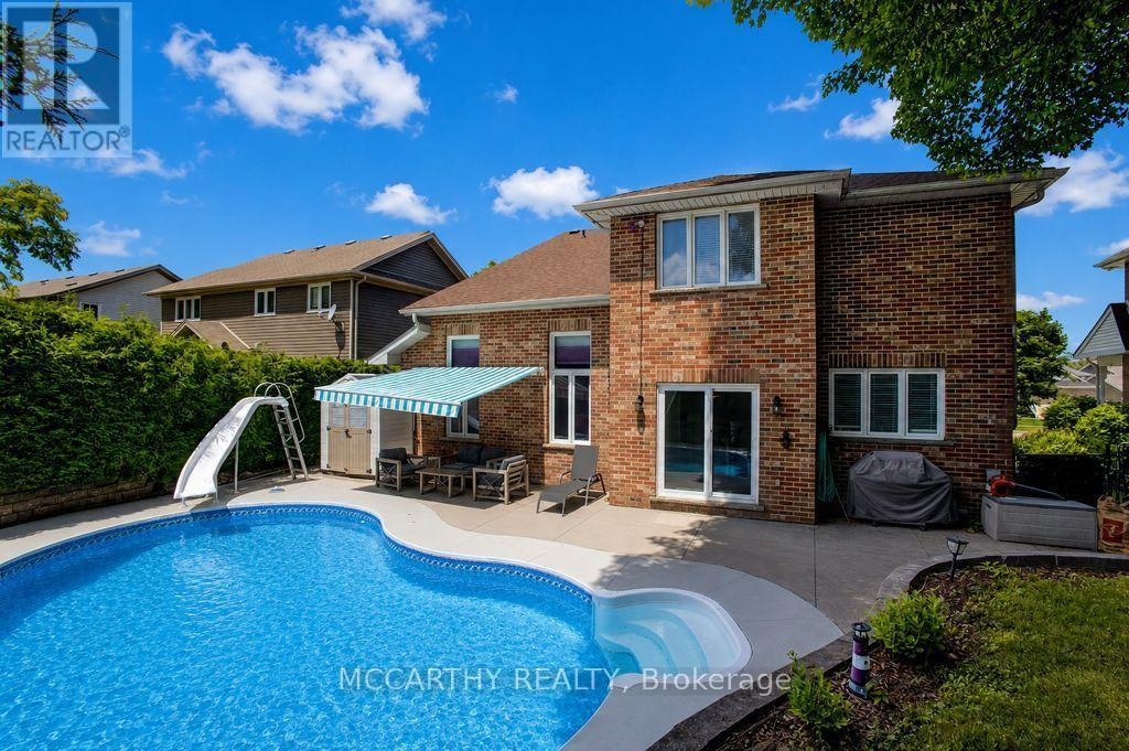 423 Old Village Lane, Shelburne, ON, L9V 3A5
