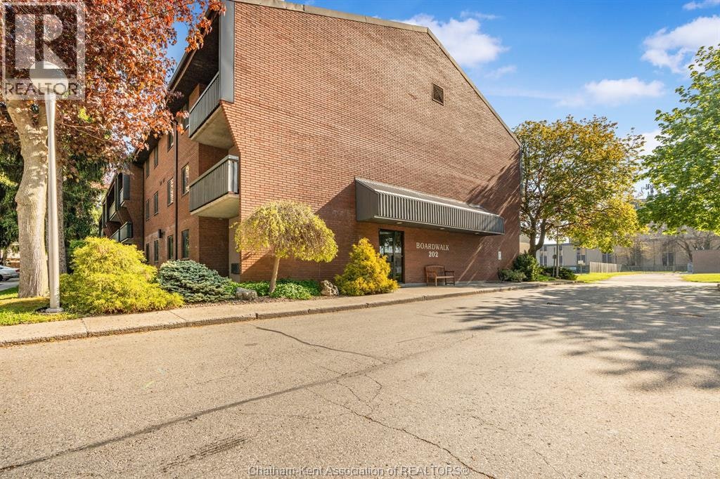 207-202 Campus Parkway, Chatham-Kent, ON, N7L 4Y4 - 24