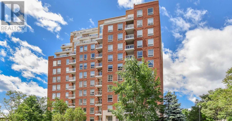 804-40 Old Mill Road, Oakville, ON, L6J 7W2 - 2