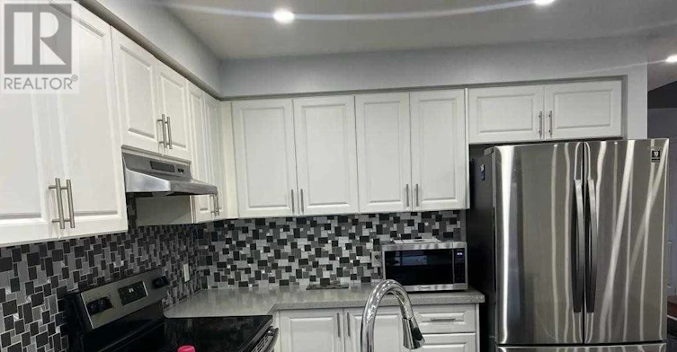 MAIN FLOOR-32 Dooley Crescent, Ajax, ON, L1T 4J4 - 4