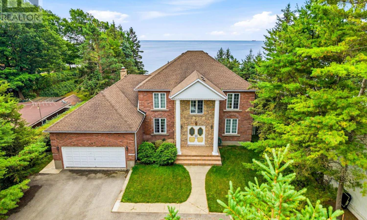 599 Lakeshore Road E