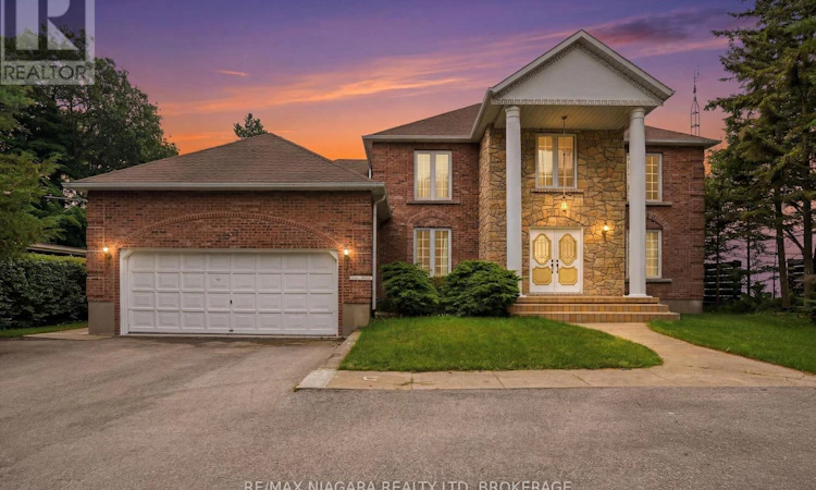 599 Lakeshore Road E
