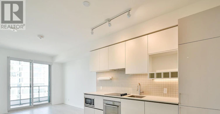 5910-950 Portage Parkway, Vaughan, ON, L4K 0J7 - 4